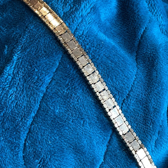 She wore red rhinestones crystal bracelet vintage artisan - Picture 7 of 12